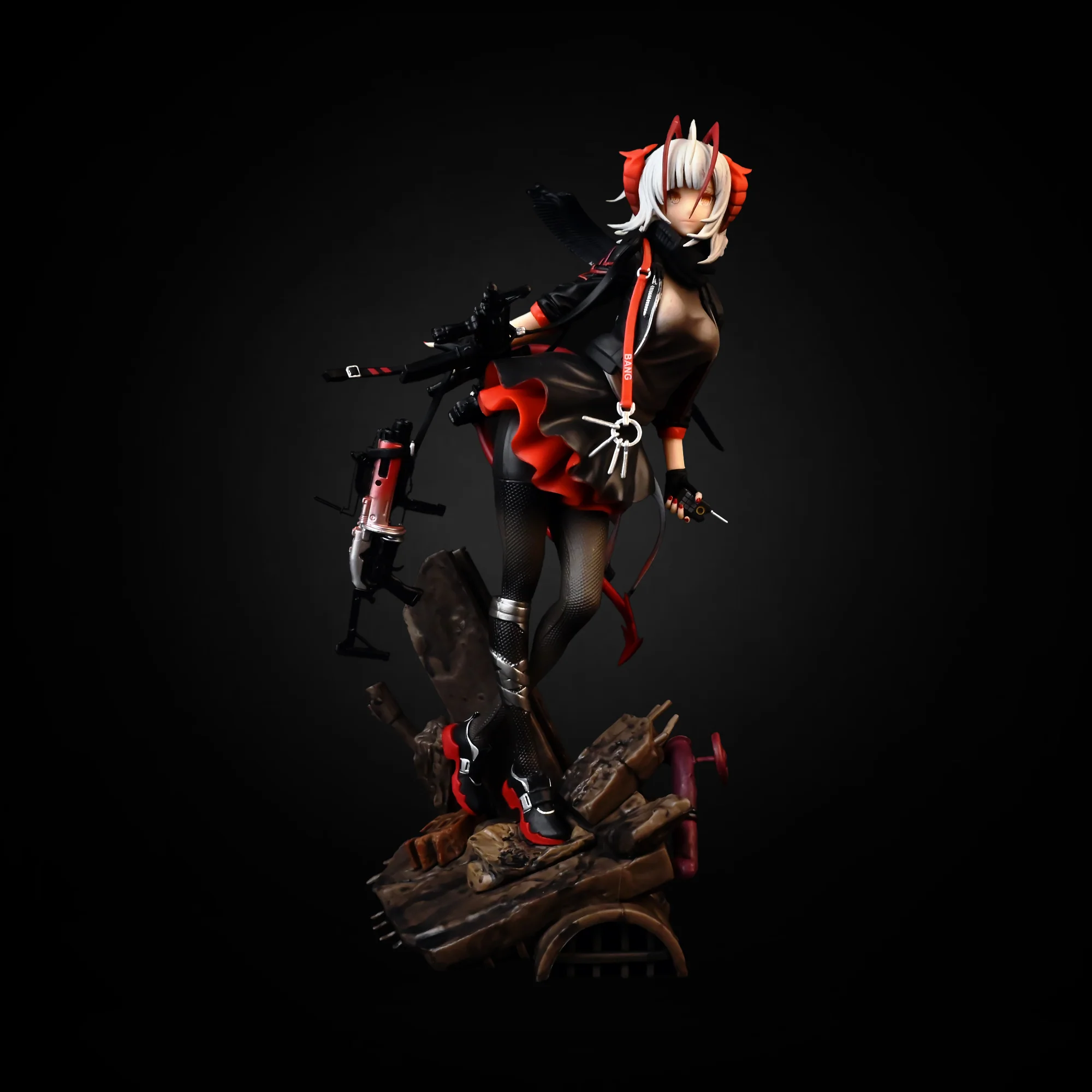Nmomoytu Static Figure | 28 cm | Resin | Arknights W thumbnail 3