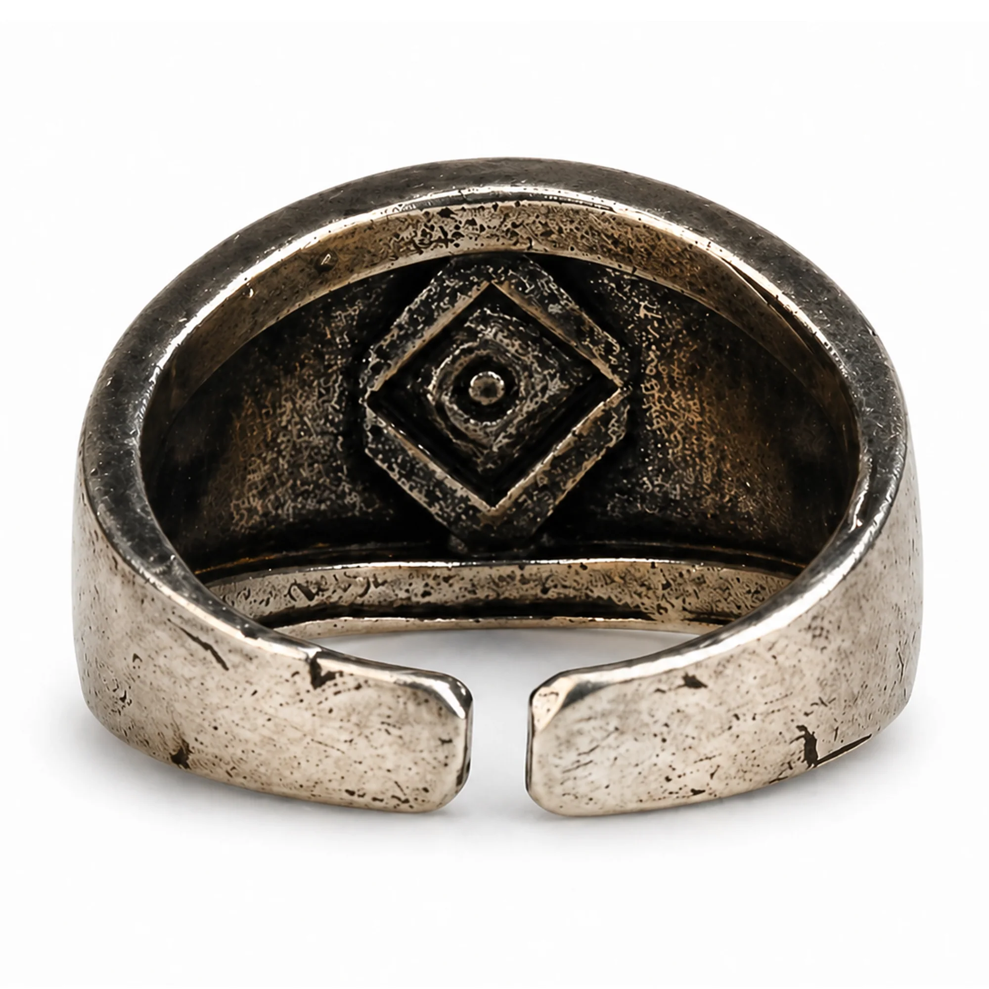 Space Wolves | Adjustable Size | Metal | Gaming Ring | Warhammer 40k thumbnail 4