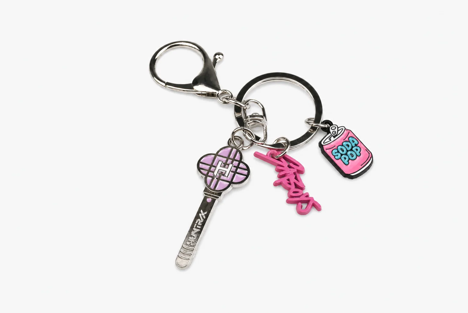 Multi Huntrix | 10 cm | Metal | Anime Keychain | K-Pop Demon Hunter thumbnail 4