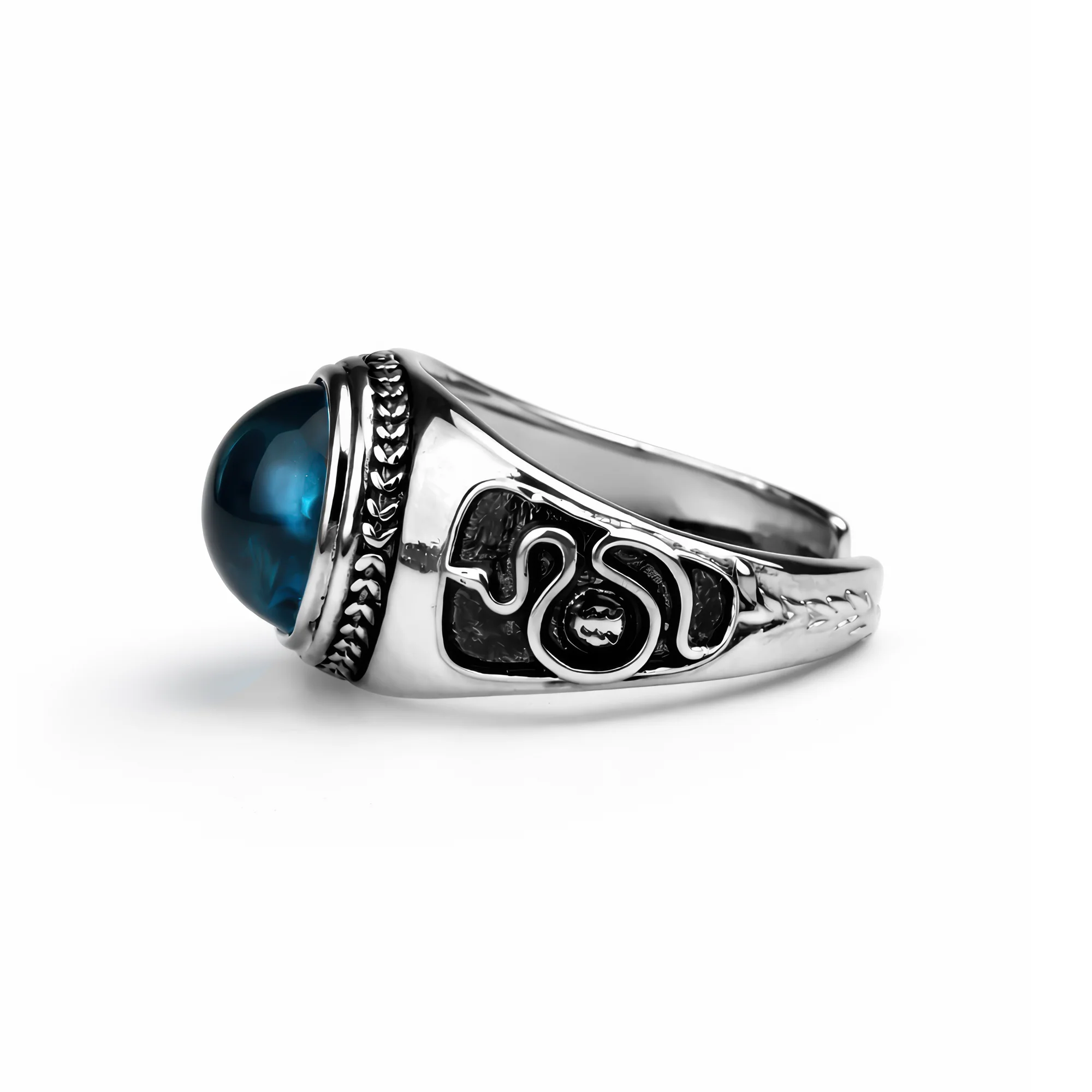 Warlock | Adjustable Size | Metal | Gaming Ring | Destiny 2 thumbnail 3